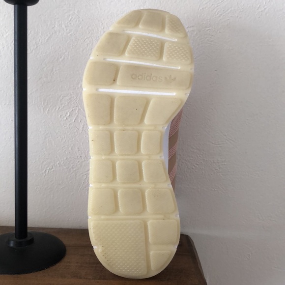 ADIDAS SWIFT RUN SHOES - Picture 3 of 3